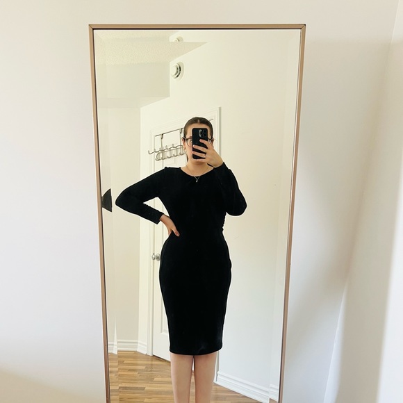 Zara Medium Black Dress - Picture 1 of 4